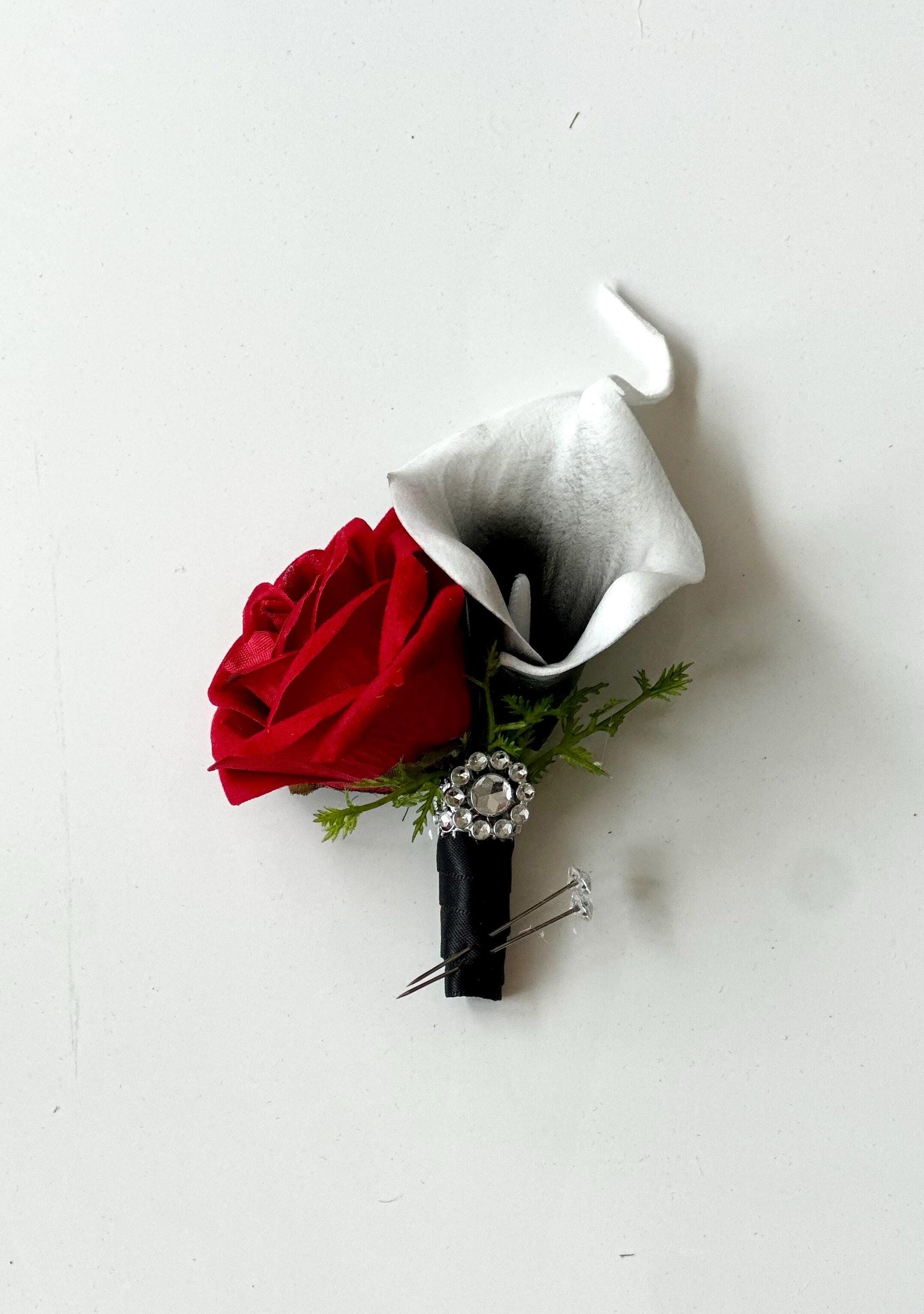 Black and Red boutonnière, Black and White Calla Lily Boutonnières, Black Bling Boutonnière, Groomsman Boutonnière, Prom Boutonnière,